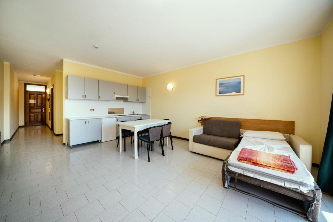 Hotel Residence Campi Tremosine Екстериор снимка