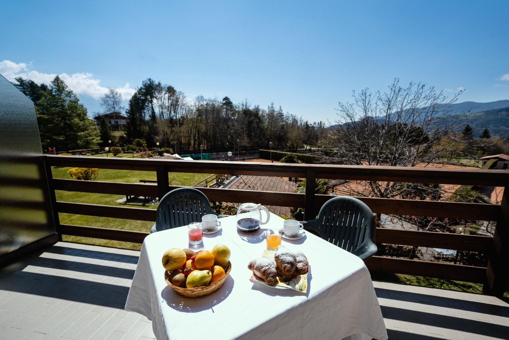 Hotel Residence Campi Tremosine Стая снимка