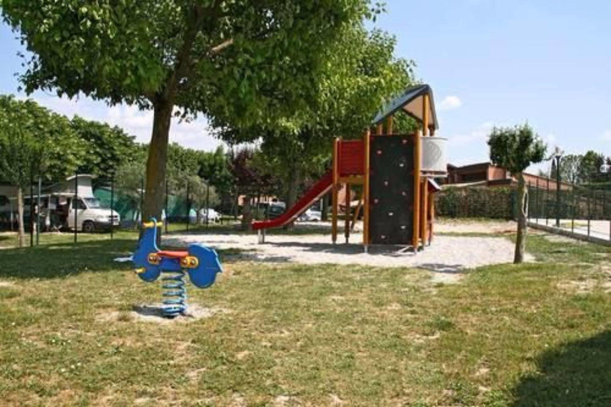 Hotel Residence Campi Tremosine Екстериор снимка