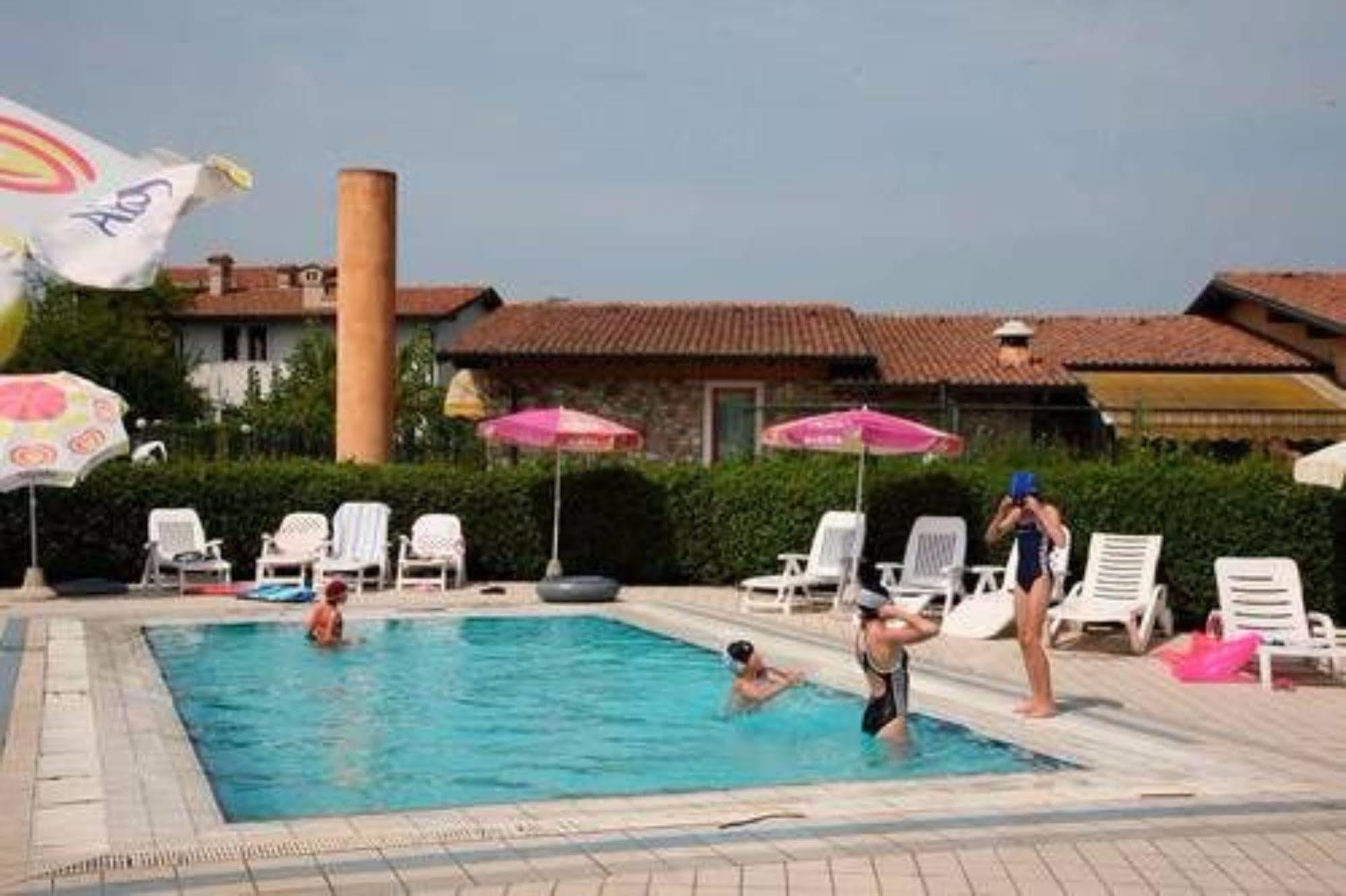 Hotel Residence Campi Tremosine Екстериор снимка